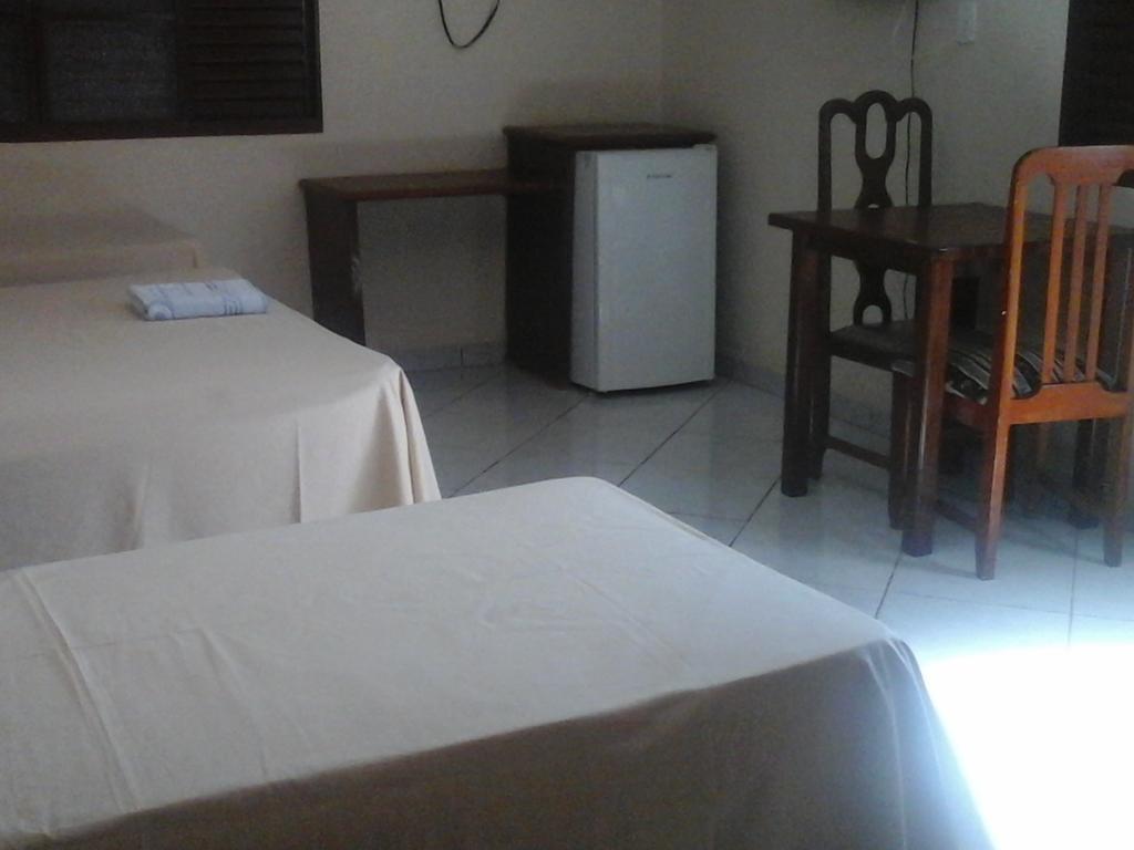 Paris Hotel 2*